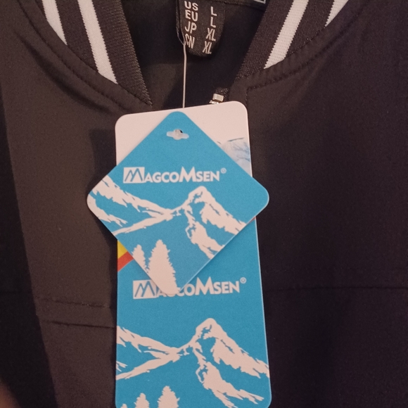 Outwear Men's Black Jacket SIZE LARGE - Picture 7 of 7